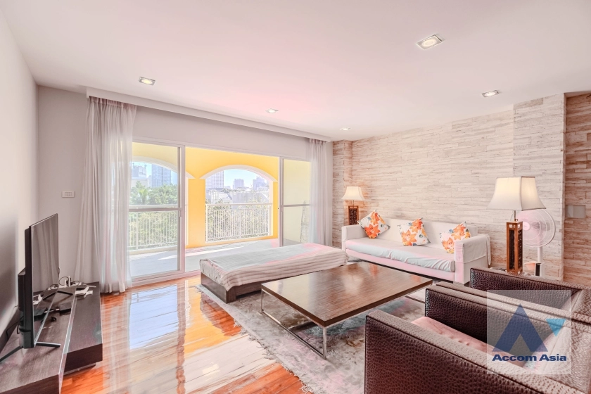 Big Balcony | Silver Heritage Condominium  2 Bedroom for Sale & Rent BTS Thong Lo in Sukhumvit Bangkok