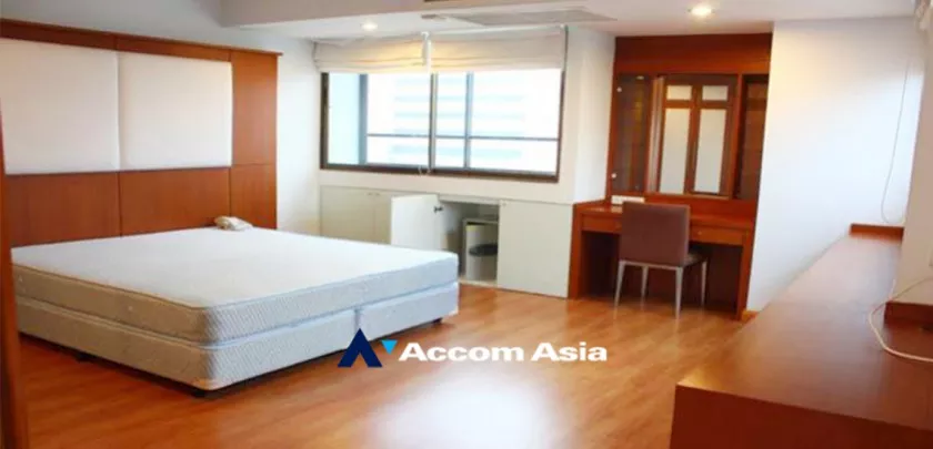 7  2 br Apartment For Rent in Ploenchit ,Bangkok BTS Ratchadamri at Step to Lumpini Park 1510546