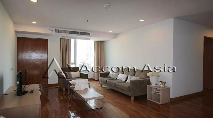  2 Bedrooms  Apartment For Rent in Sukhumvit, Bangkok  near BTS Phrom Phong (1510552)