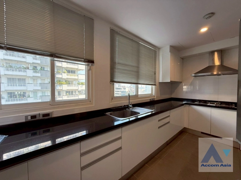 7  3 br Apartment for rent and sale in Sathorn ,Bangkok BTS Chong Nonsi at Classic Contemporary Style 1000603
