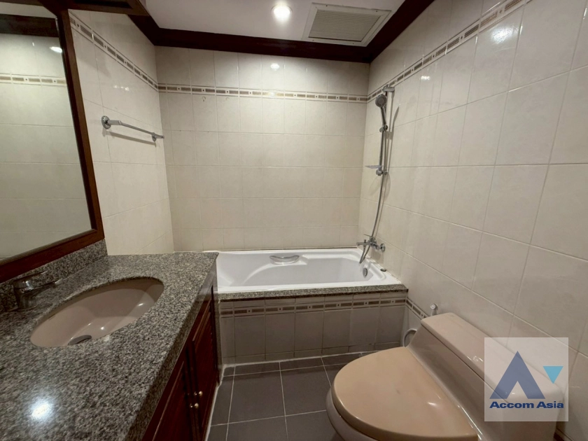 17  3 br Apartment for rent and sale in Sathorn ,Bangkok BTS Chong Nonsi at Classic Contemporary Style 1000603