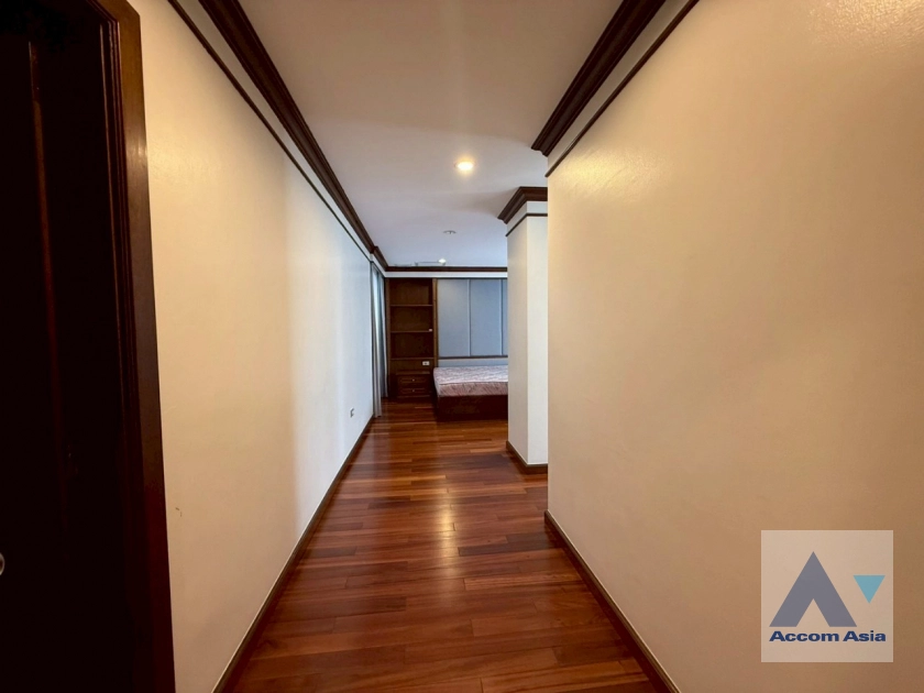 9  3 br Apartment for rent and sale in Sathorn ,Bangkok BTS Chong Nonsi at Classic Contemporary Style 1000603