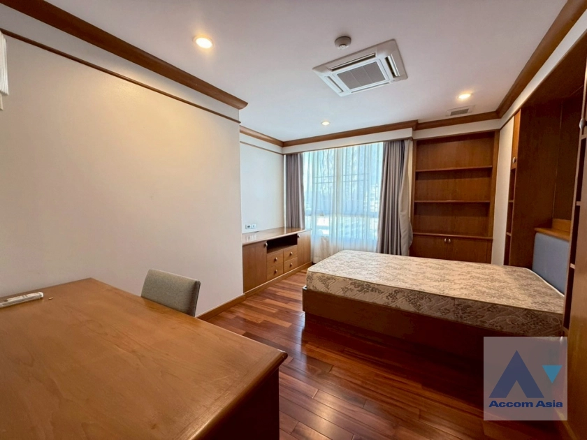 14  3 br Apartment for rent and sale in Sathorn ,Bangkok BTS Chong Nonsi at Classic Contemporary Style 1000603