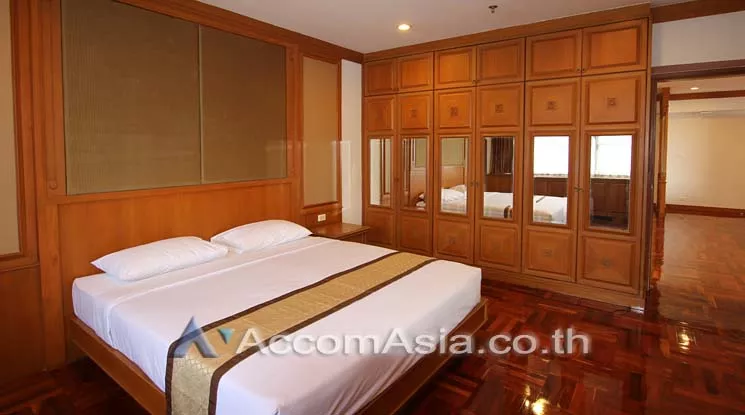 6  4 br Apartment For Rent in Sukhumvit ,Bangkok BTS Phrom Phong at High quality of living 18530