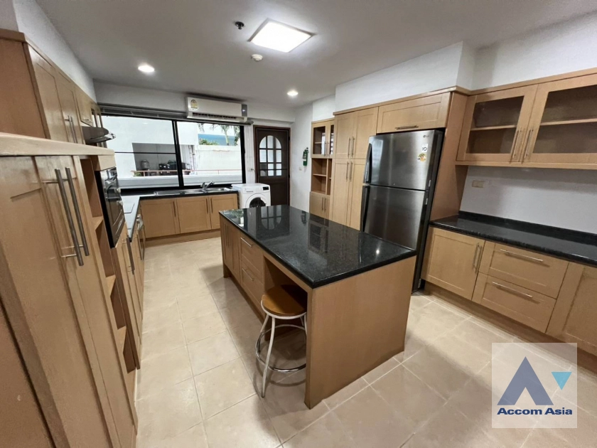  1  4 br Apartment For Rent in Sukhumvit ,Bangkok BTS Phrom Phong at High quality of living 18530