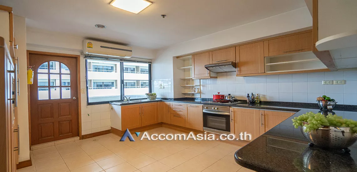 4  3 br Apartment For Rent in Sukhumvit ,Bangkok BTS Phrom Phong at High quality of living 18534