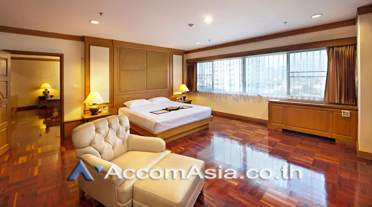 4  6 br Apartment For Rent in Sukhumvit ,Bangkok BTS Phrom Phong at High quality of living 18535