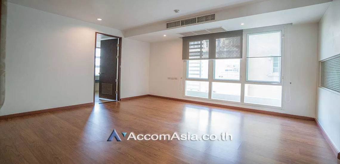 6  3 br Apartment For Rent in Sukhumvit ,Bangkok BTS Thong Lo at Ideal for family living and pet lover 18565
