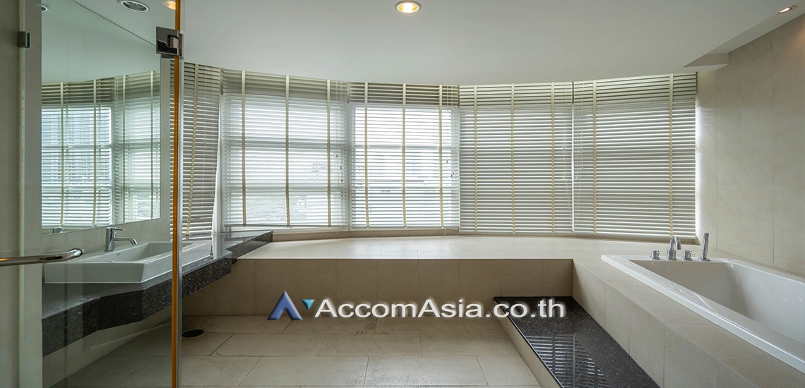 10  3 br Apartment for rent and sale in Sukhumvit ,Bangkok BTS Thong Lo at Ideal for family living and pet lover 18566