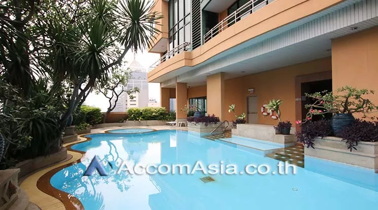  2  1 br Condominium For Rent in Ploenchit ,Bangkok BTS Chitlom at Baan Na Varang 28569