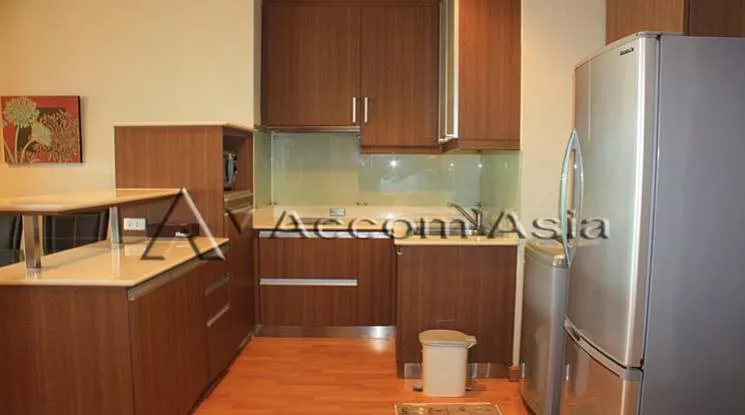 unit 2 Bedrooms  Condominium For Rent in Sukhumvit, Bangkok  near BTS Asok - MRT Sukhumvit (28619)