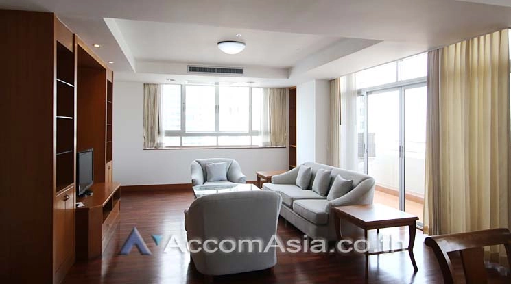 Pet friendly |  Residences in mind Apartment  3 Bedroom for Rent BTS Phrom Phong in Sukhumvit Bangkok