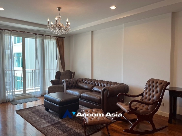 unit 2 Bedrooms  Condominium For Rent & Sale in Sathorn, Bangkok  near MRT Lumphini (28637)