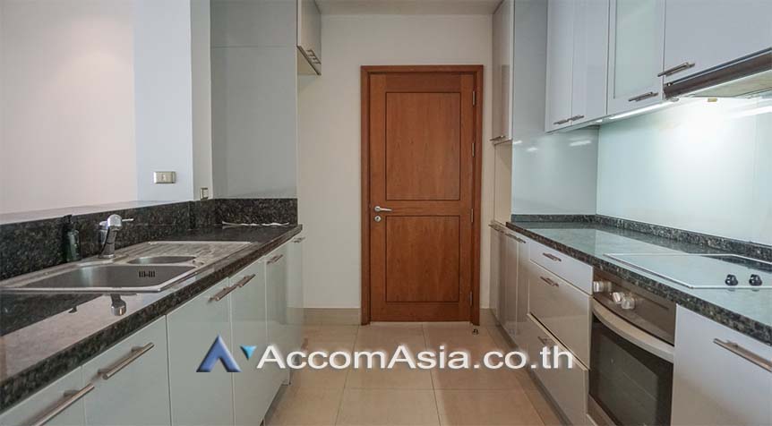 condominium for rent in Sathorn, Bangkok Code 28647