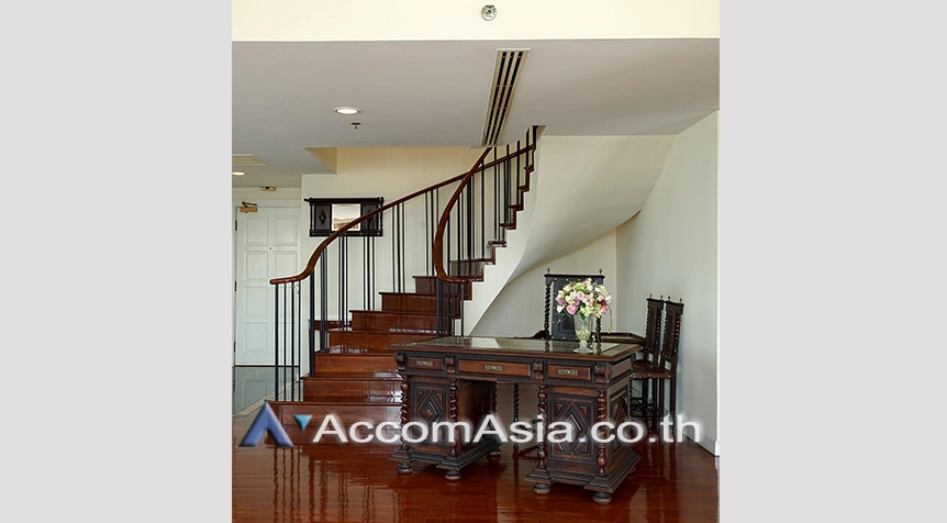 unitDuplex Condo, Penthouse |  Duplex Penthouse with panoramic view in prime Sathorn (1510756)