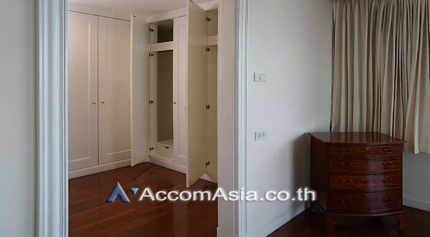 Duplex Condo, Penthouse |  3 Bedrooms  Condominium For Rent in Sathorn, Bangkok  near BTS Chong Nonsi - MRT Lumphini (1510756)