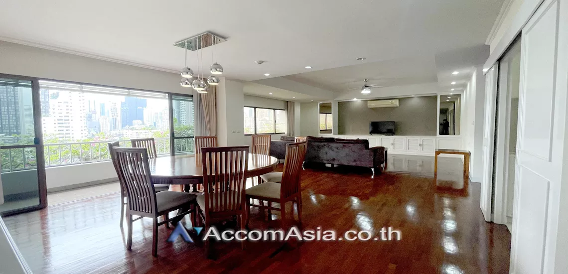  1  3 br Apartment For Rent in Sukhumvit ,Bangkok BTS Phrom Phong at Greenery garden and privacy 1410766