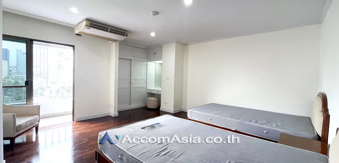 13  3 br Apartment For Rent in Sukhumvit ,Bangkok BTS Phrom Phong at Greenery garden and privacy 1410766