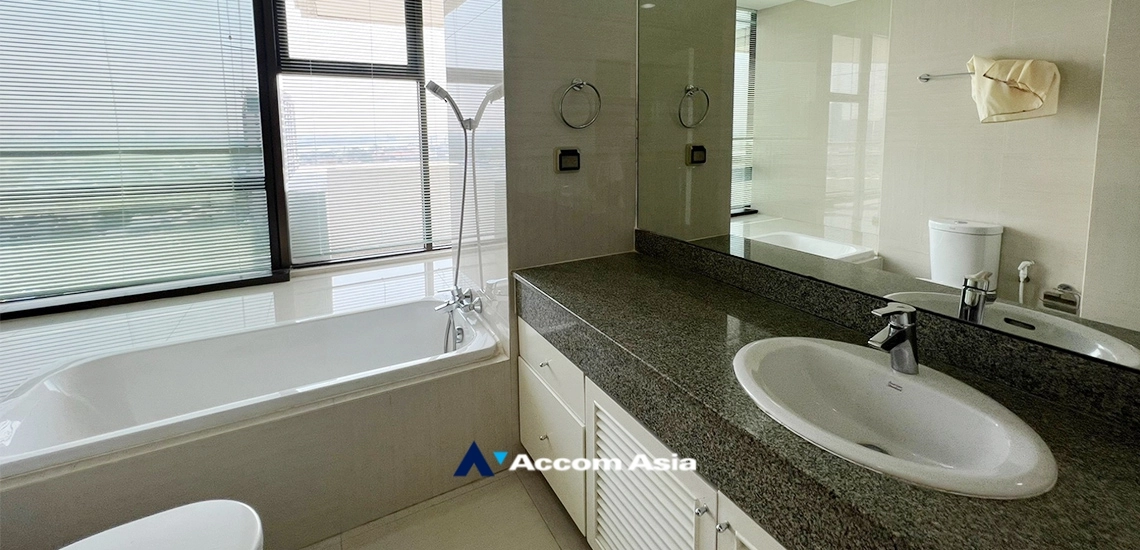 26  3 br Condominium For Rent in Sathorn ,Bangkok MRT Khlong Toei at Baan Yen Akard 1510800