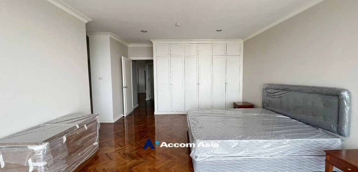 16  3 br Condominium For Rent in Sathorn ,Bangkok MRT Khlong Toei at Baan Yen Akard 1510800