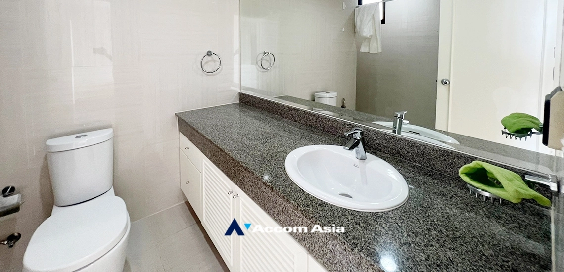 29  3 br Condominium For Rent in Sathorn ,Bangkok MRT Khlong Toei at Baan Yen Akard 1510800
