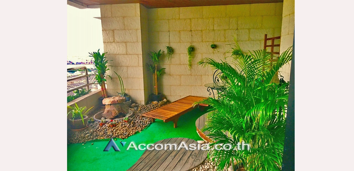 11  3 br Condominium For Sale in Sathorn ,Bangkok BRT Wat Dan at Royal River Place 1510834