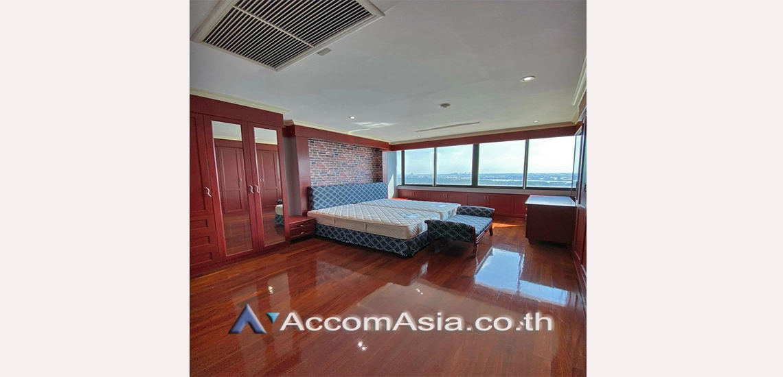 21  3 br Condominium For Sale in Sathorn ,Bangkok BRT Wat Dan at Royal River Place 1510834