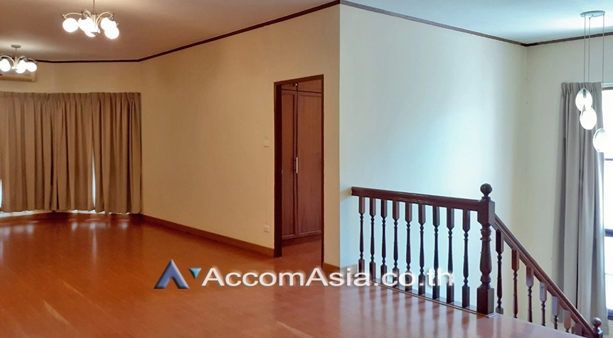 6  5 br House For Rent in Sathorn ,Bangkok  1710845