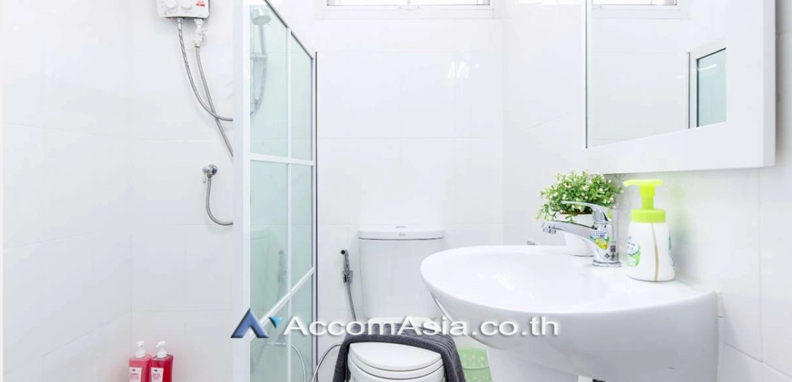 8  3 br House for rent and sale in Sukhumvit ,Bangkok BTS Asok - MRT Sukhumvit 2310856