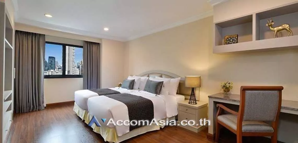  1  3 br Apartment For Rent in Sukhumvit ,Bangkok BTS Asok - MRT Sukhumvit at Comfortable for Living 1410885