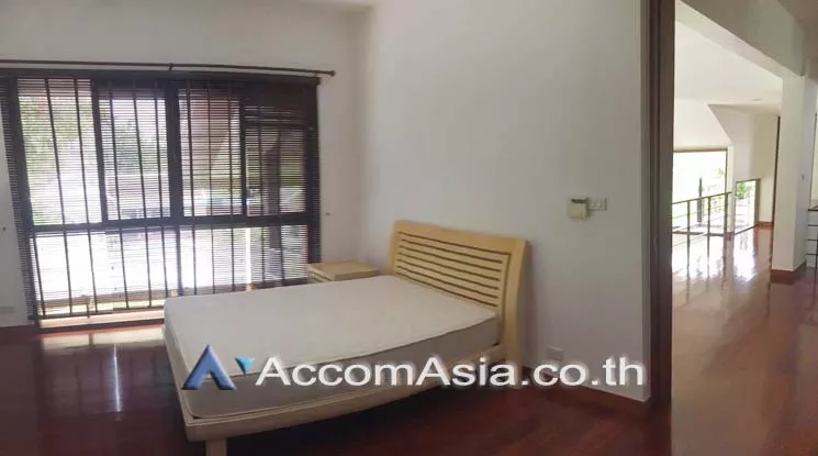 14  5 br House For Sale in Sukhumvit ,Bangkok BTS Ekkamai 10004201