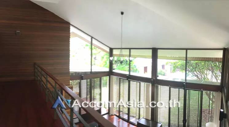 6  5 br House For Sale in Sukhumvit ,Bangkok BTS Ekkamai 10004201
