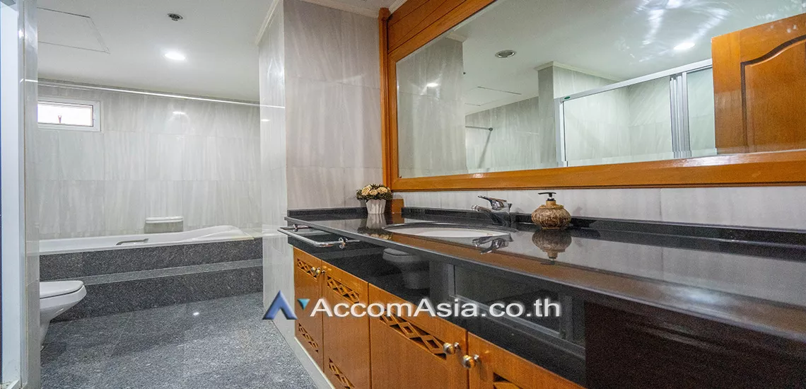 11  4 br Apartment For Rent in Sukhumvit ,Bangkok BTS Asok - MRT Sukhumvit at A Classic Style 1002301