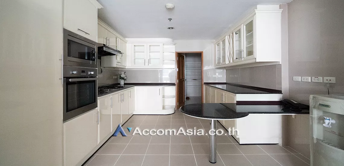 4  4 br Apartment For Rent in Sukhumvit ,Bangkok BTS Asok - MRT Sukhumvit at A Classic Style 1002301