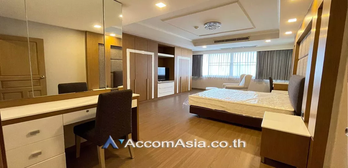 14  4 br Condominium For Rent in Sukhumvit ,Bangkok BTS Ekkamai at Oriental Tower 1510908