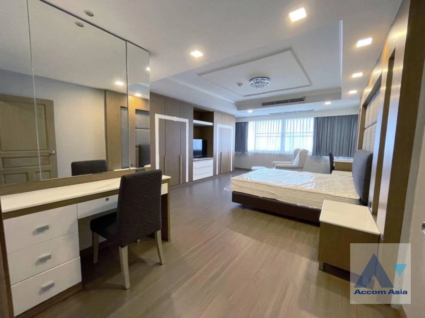 12  4 br Condominium for rent and sale in Sukhumvit ,Bangkok BTS Ekkamai at Oriental Tower 1510908