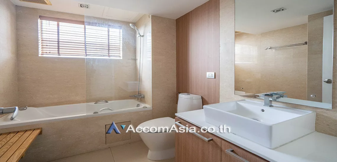 11  4 br Apartment For Rent in Sukhumvit ,Bangkok BTS Asok - MRT Sukhumvit at Homely Atmosphere 1410917