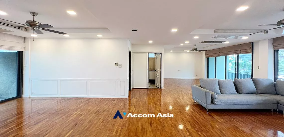 5  4 br Apartment For Rent in Sathorn ,Bangkok BTS Chong Nonsi at The Lush Greenery Residence 1008103