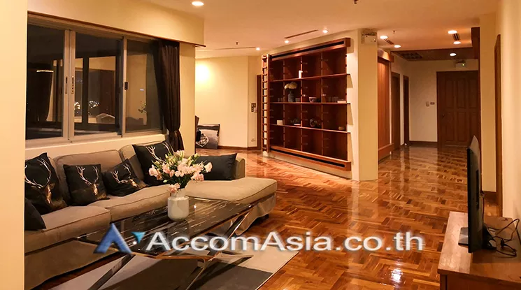 Pet friendly |  3 Bedrooms  Apartment For Rent in Sathorn, Bangkok  near BRT Technic Krungthep (1510968)