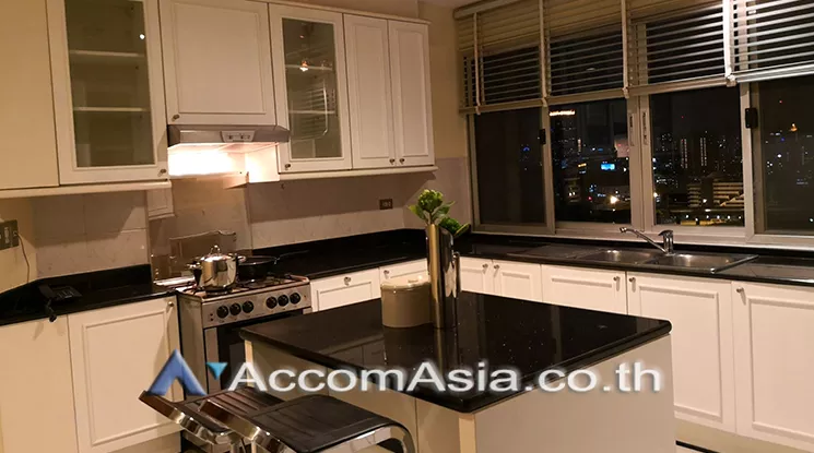 Pet friendly |  3 Bedrooms  Apartment For Rent in Sathorn, Bangkok  near BRT Technic Krungthep (1510968)