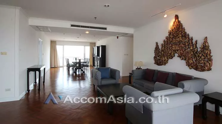  3 Bedrooms  Apartment For Rent in Sathorn, Bangkok  near BRT Technic Krungthep (1510969)