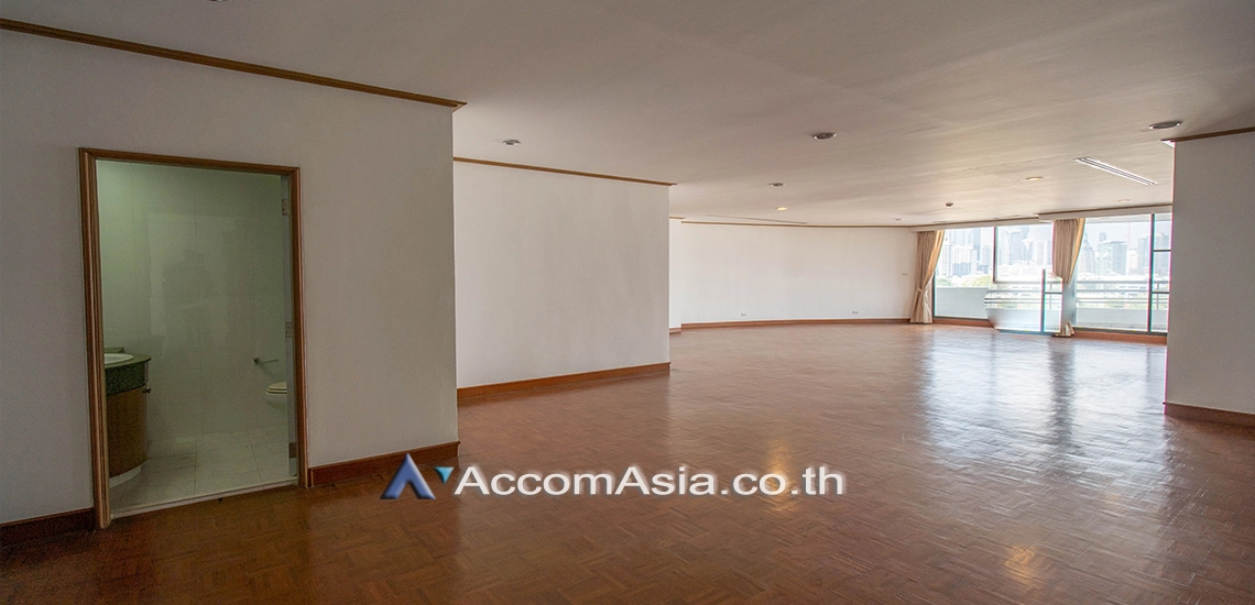 condominium for rent in Sathorn, Bangkok Code 1510971
