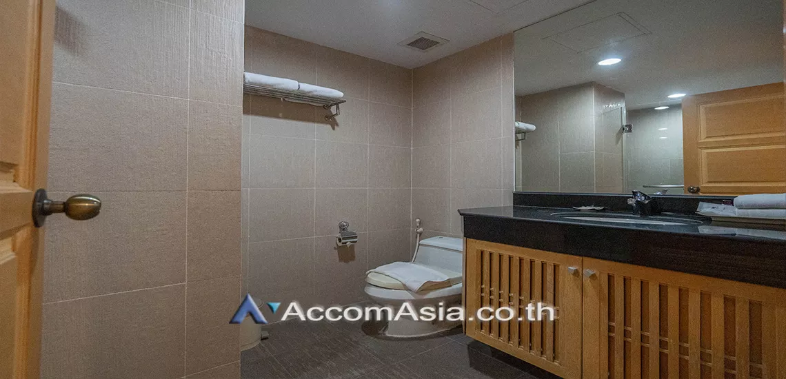 6  1 br Apartment For Rent in Sukhumvit ,Bangkok BTS Nana at Tranquil ambiance 1410997