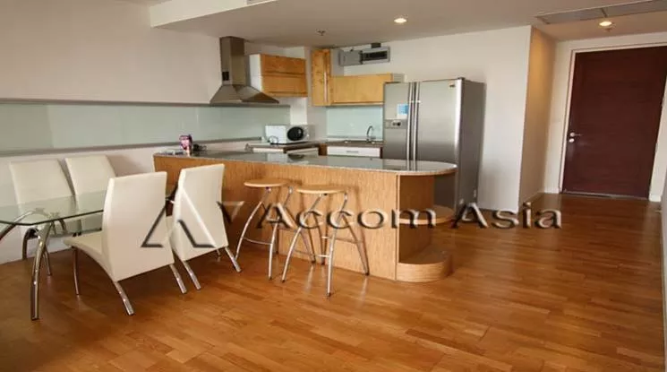 unit 1 Bedroom  Condominium For Rent in Sathorn, Bangkok  near BTS Chong Nonsi (1511016)