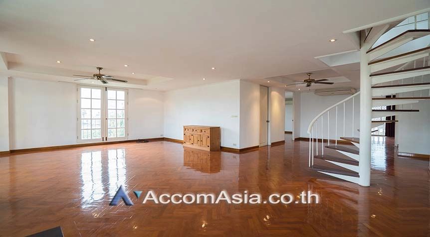 unitDuplex Condo, Penthouse, Pet friendly |  2 Bedrooms  Apartment For Rent in Sathorn, Bangkok  near MRT Khlong Toei (1411034)