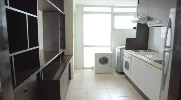 6  2 br Apartment For Rent in Sukhumvit ,Bangkok BTS Ekkamai at Kids Friendly Speac 1411067
