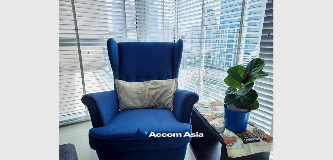 17  3 br Condominium For Sale in Ploenchit ,Bangkok BTS Ploenchit at Athenee Residence 2311074