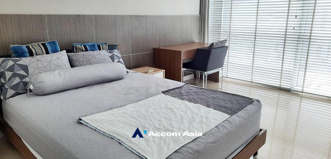 14  3 br Condominium For Sale in Ploenchit ,Bangkok BTS Ploenchit at Athenee Residence 2311074