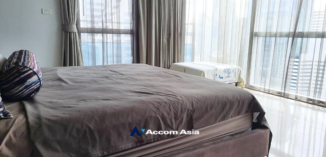 12  3 br Condominium For Sale in Ploenchit ,Bangkok BTS Ploenchit at Athenee Residence 2311074