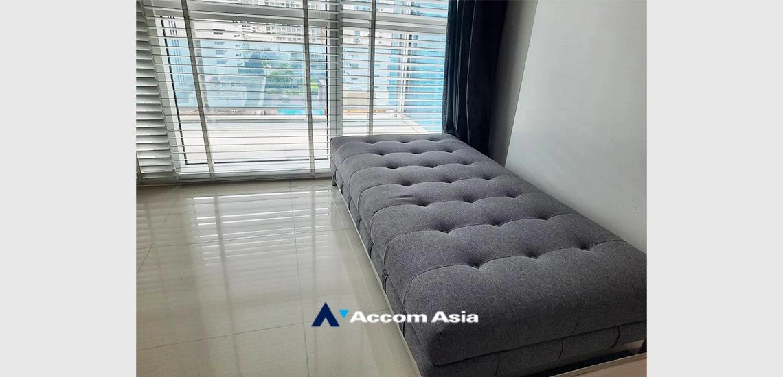 18  3 br Condominium For Sale in Ploenchit ,Bangkok BTS Ploenchit at Athenee Residence 2311074